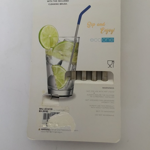 NWT STEEL REUSABLE STRAWS SET OF FOUR WITH BRUSH - Picture 8 of 9